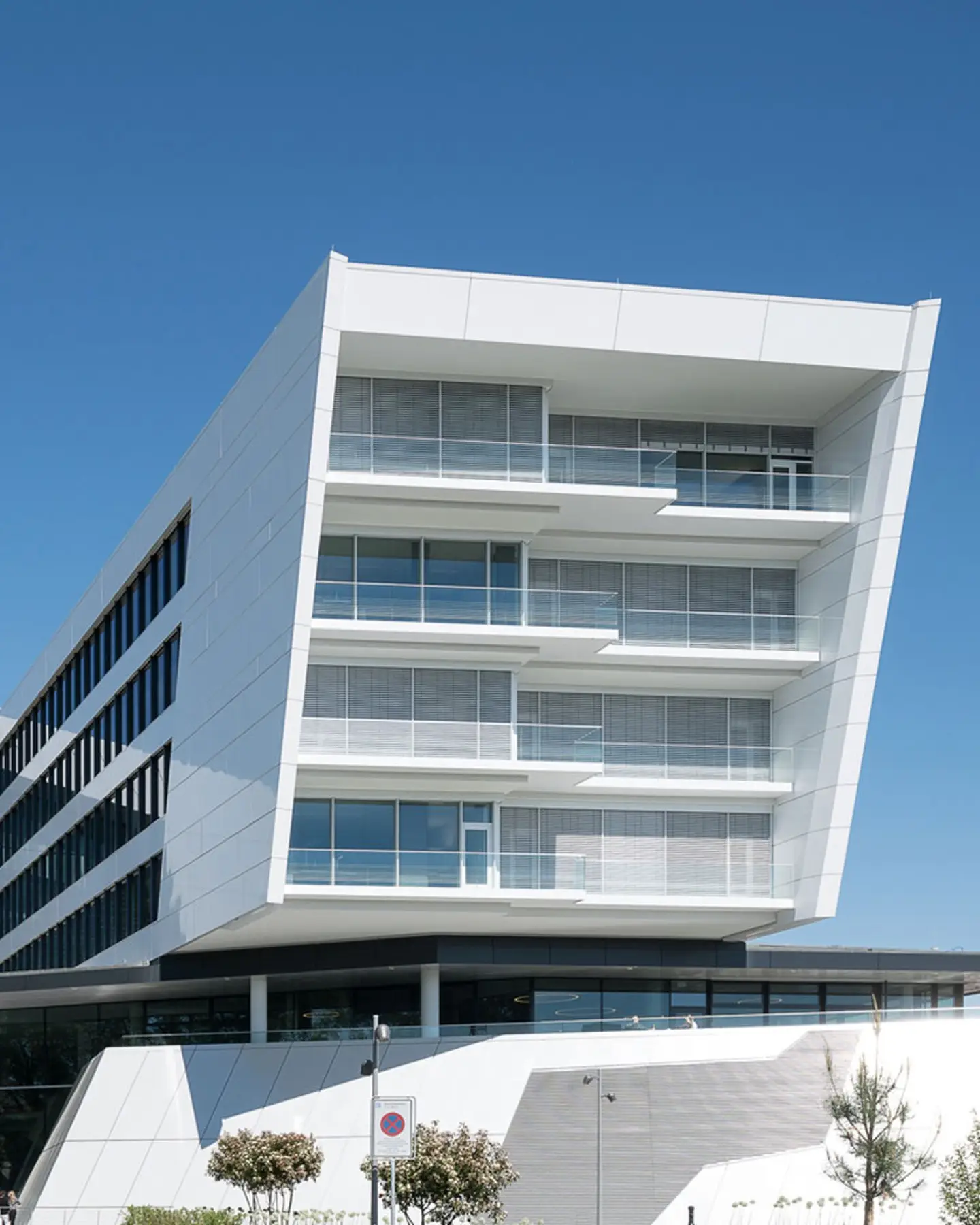 درباره رادیاب