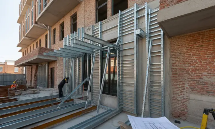 مقاوم سازی ساختمان قدیمی