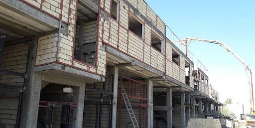 اهمیت ضرورت اجرای وال پست در ساختمان